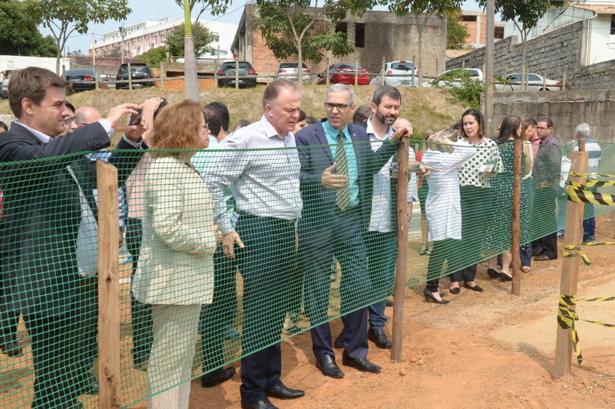 Estado investe na construção de bunker subterrâneo para aumentar a capacidade de consultas e exames para tratar câncer