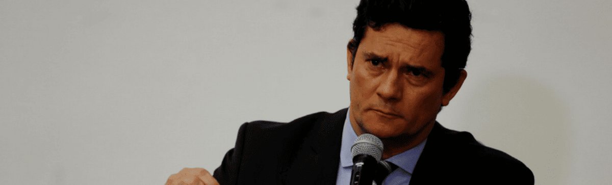 Após denúncias de Sérgio Moro, senadores já discutem impeachment de Bolsonaro