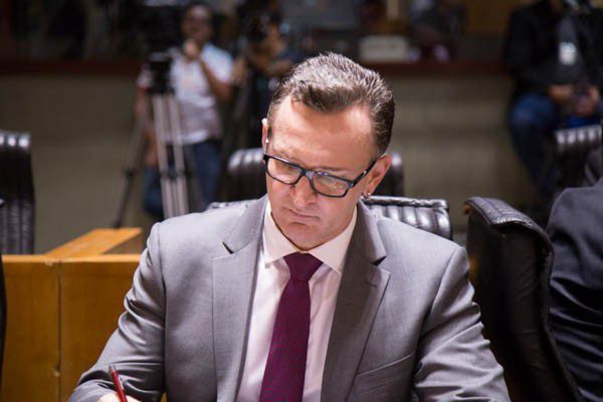Ministério Público denuncia Majeski e assessor pela acusação de enriquecimento ilícito