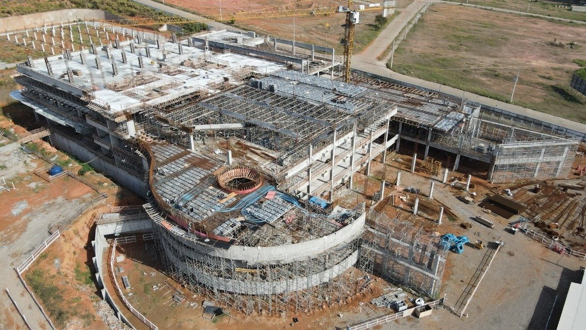 OBRA É UMA DAS MARCAS DO GOVERNO CASAGRANDE NA ÁREA DA SAÚDE: Hospital Geral de Cariacica vai abrir 2.500 vagas de emprego e mudará o perfil da rede hospitalar da Grande Vitória