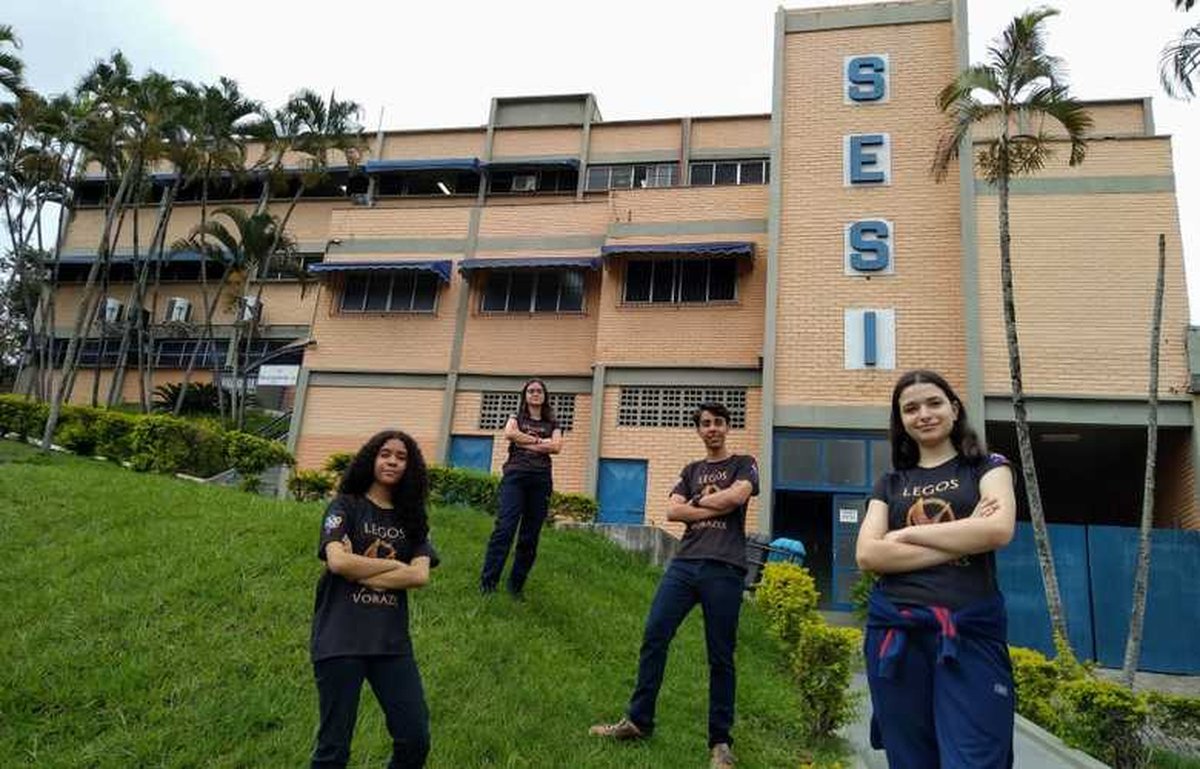 Estudantes capixabas disputam título do maior torneio de Robótica do País