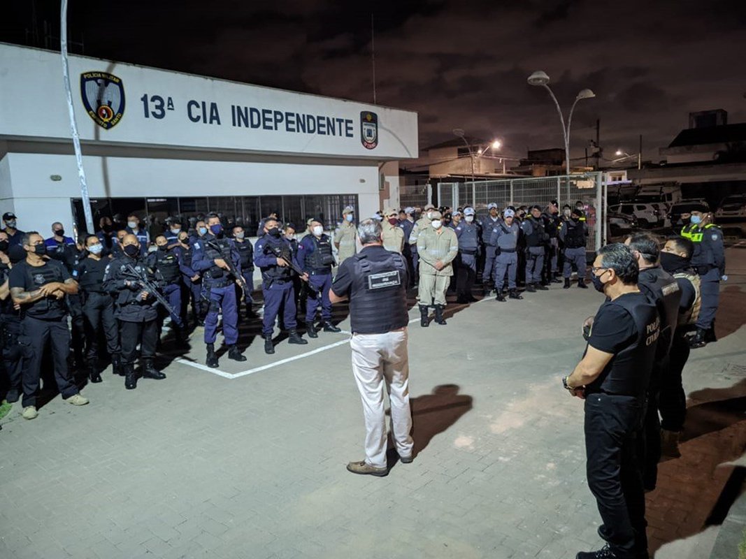 ‘AGRADEÇO AOS POLICIAIS PELA DEDICAÇÃO’, DIZ GOVERNADOR: Espírito Santo fecha primeiro bimestre com menor número de assassinatos em 26 anos