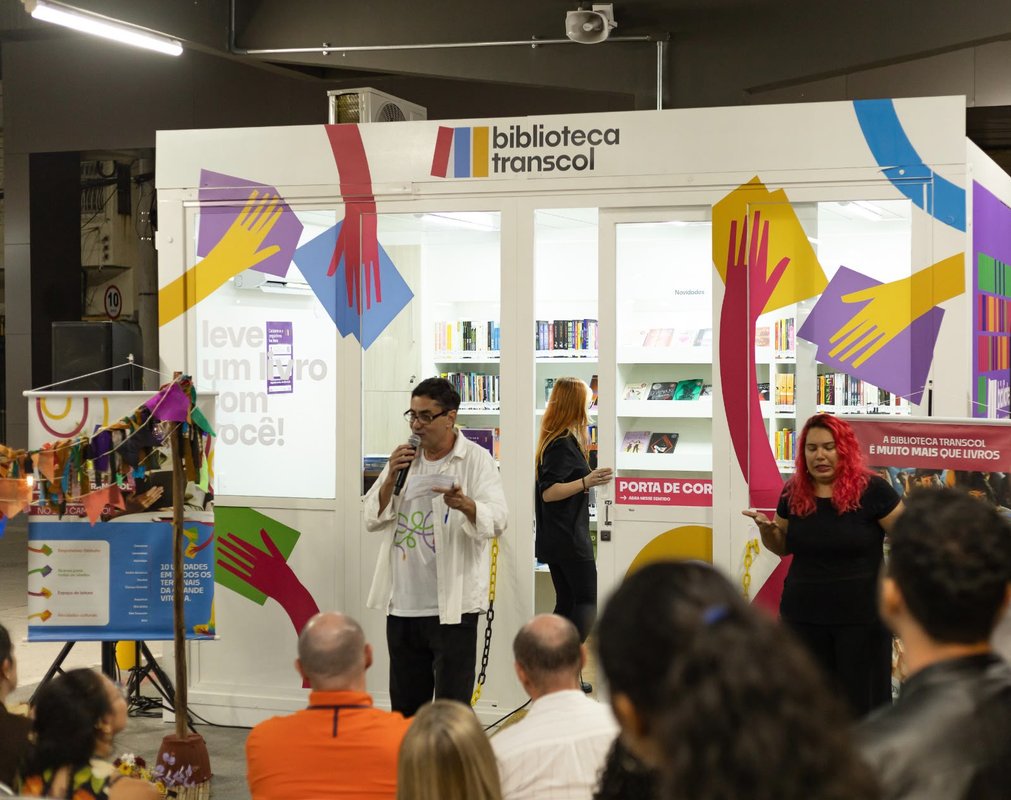Biblioteca Transcol completa um ano de retorno com 50 mil empréstimos e mais de 18 mil leitores cadastrados