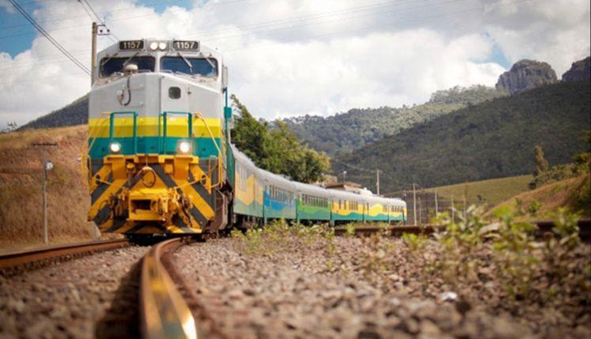 TCU autoriza renovação de contratos da Estrada de Ferro Vitória a Minas