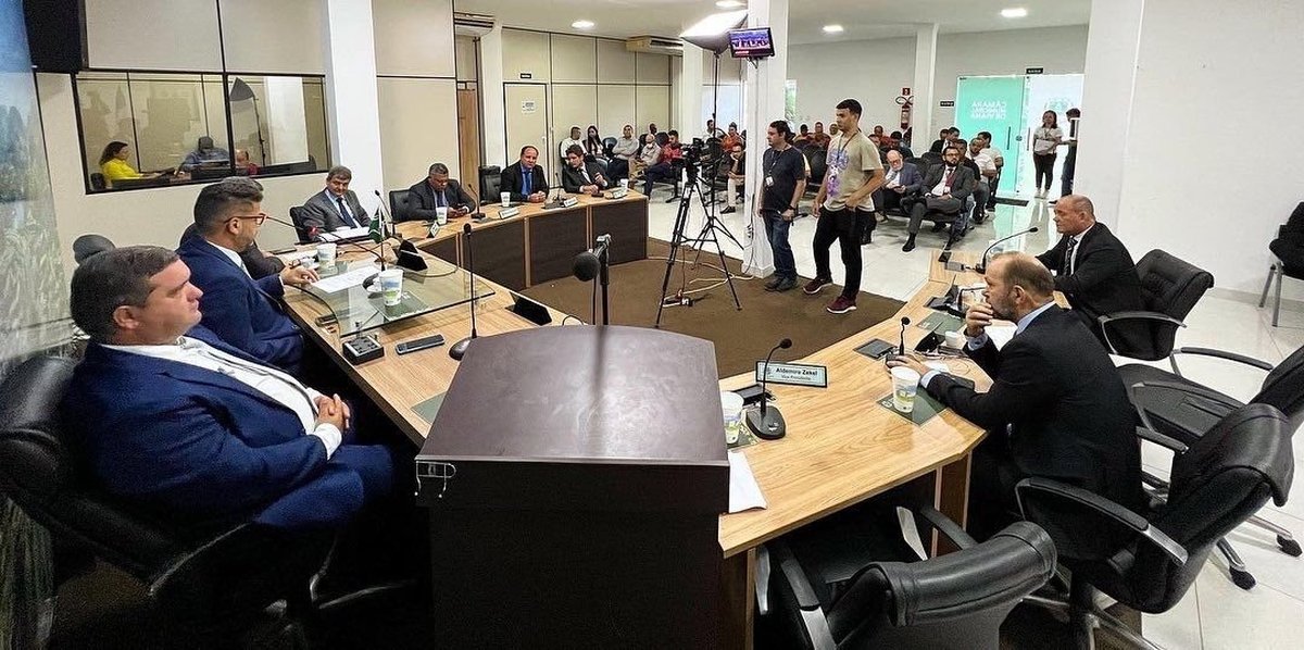 Presidente da Câmara quer aumentar de 11 para 13 o número de vereadores de Viana