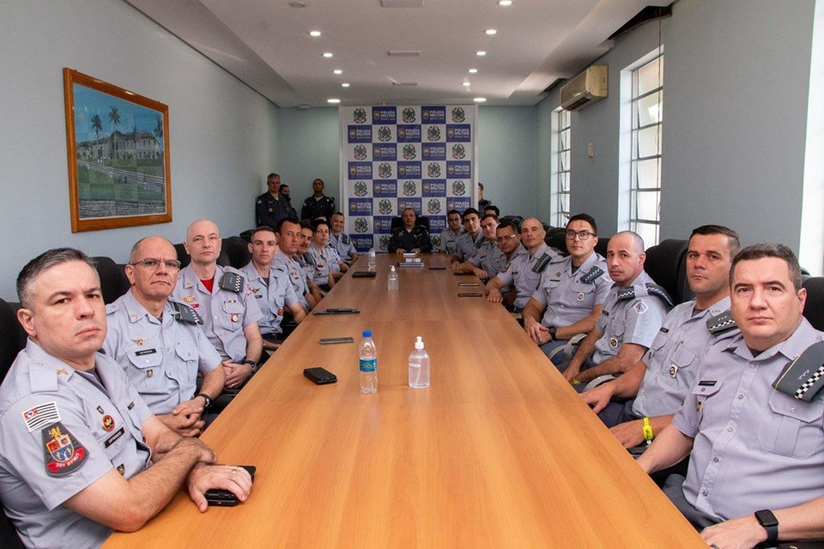Policia Militar recebe oficiais de São Paulo para visita técnica