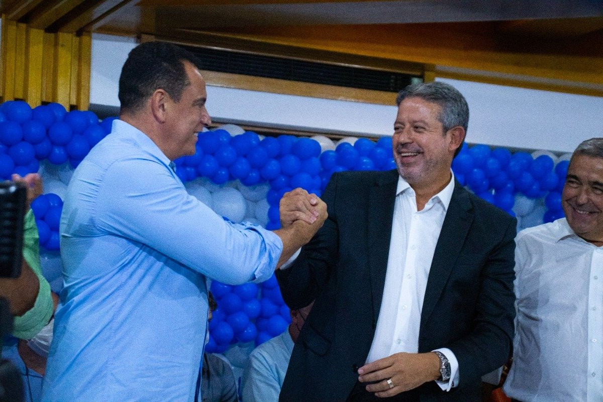 Evento de filiação mostra prestígio do deputado Da Vitória no cenário nacional