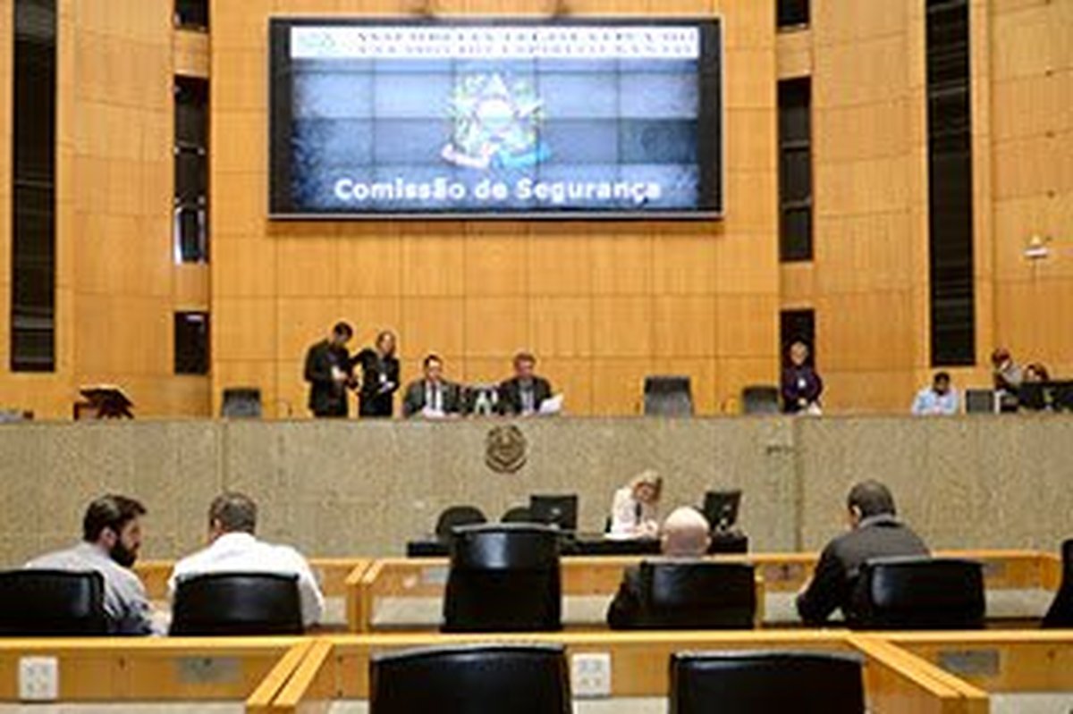 Comissão de Segurança Pública da Assembleia Legislativa discute a ‘Cartilha’ dos policiais civis