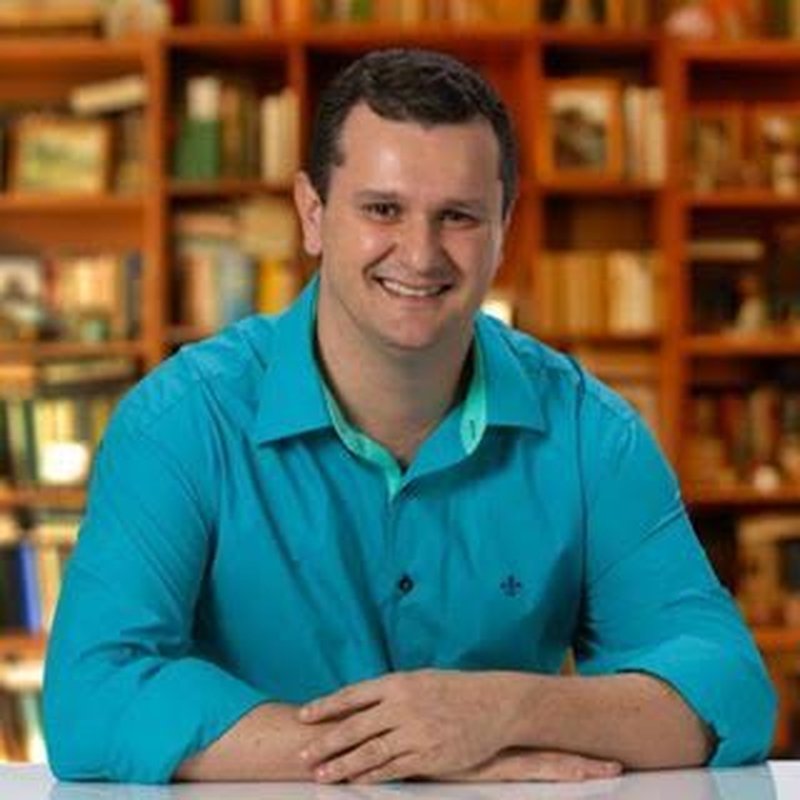 ANDERSON GHIDETTI ANUNCIA CHOQUE DE ORDEM EM TODA CIDADE E MEDIDAS PARA ACABAR COM A CORRUPÇÃO: Candidato “Mãos Limpas”  vai criar Guarda Municipal em Aracruz para proteger os “cidadãos” e o comércio