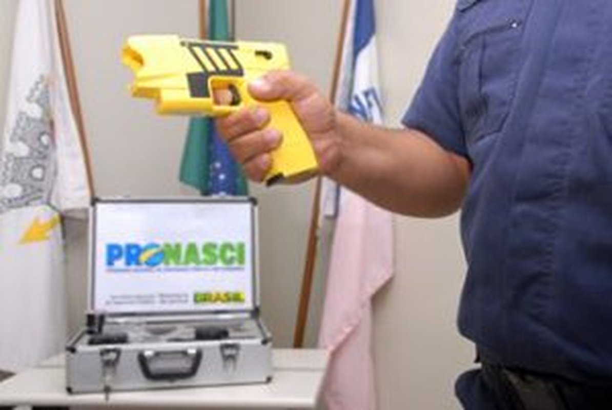 Prefeitura regulamenta uso de armas não letais para guardas municipais em Vitória