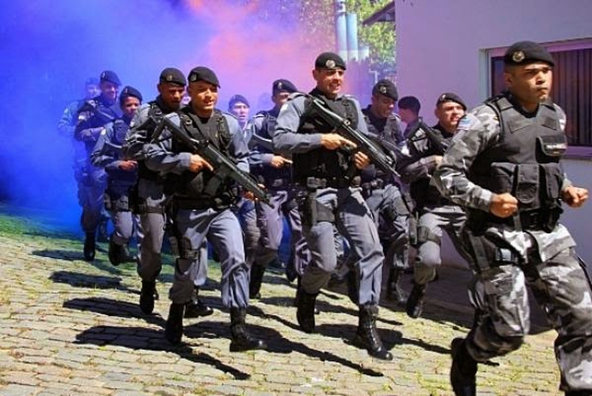 O POVO CONSPIRA COM QUEM O PROTEGE: Com apoio da sociedade, Batalhão de Missões Especiais não vai esmorecer