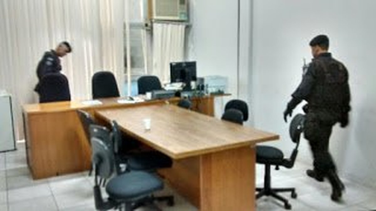 Ameaça de bomba no Fórum Criminal de Vitória
