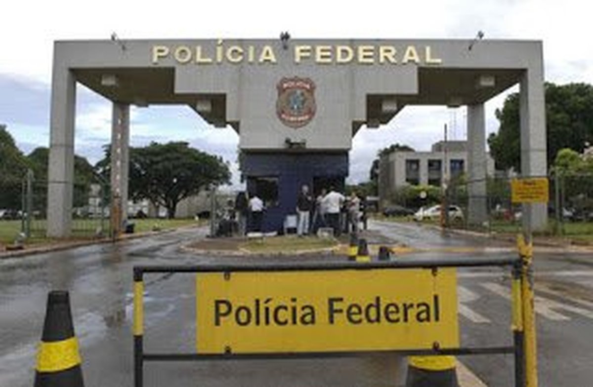 JUIZ FEDERAL LEVA QUASE DOIS MESES PARA DECLINAR DA COMPETÊNCIA SOBRE PEDIDO FEITO NAS INVESTIGAÇÕES: Corregedor da Polícia Federal no Espírito Santo é ameaçado de morte