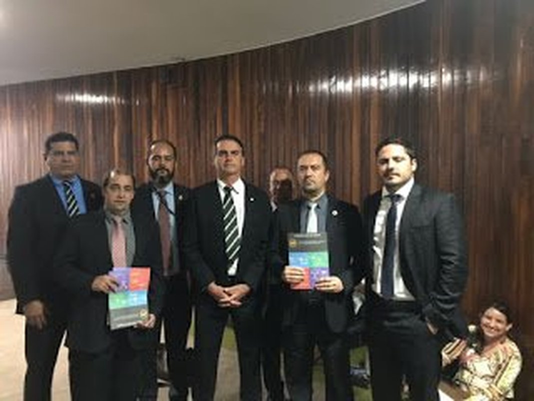 Diretoria do Sindipol/ES vai a Brasília lutar contra a Reforma da Previdência e defender interesses de todos os policiais civis capixabas