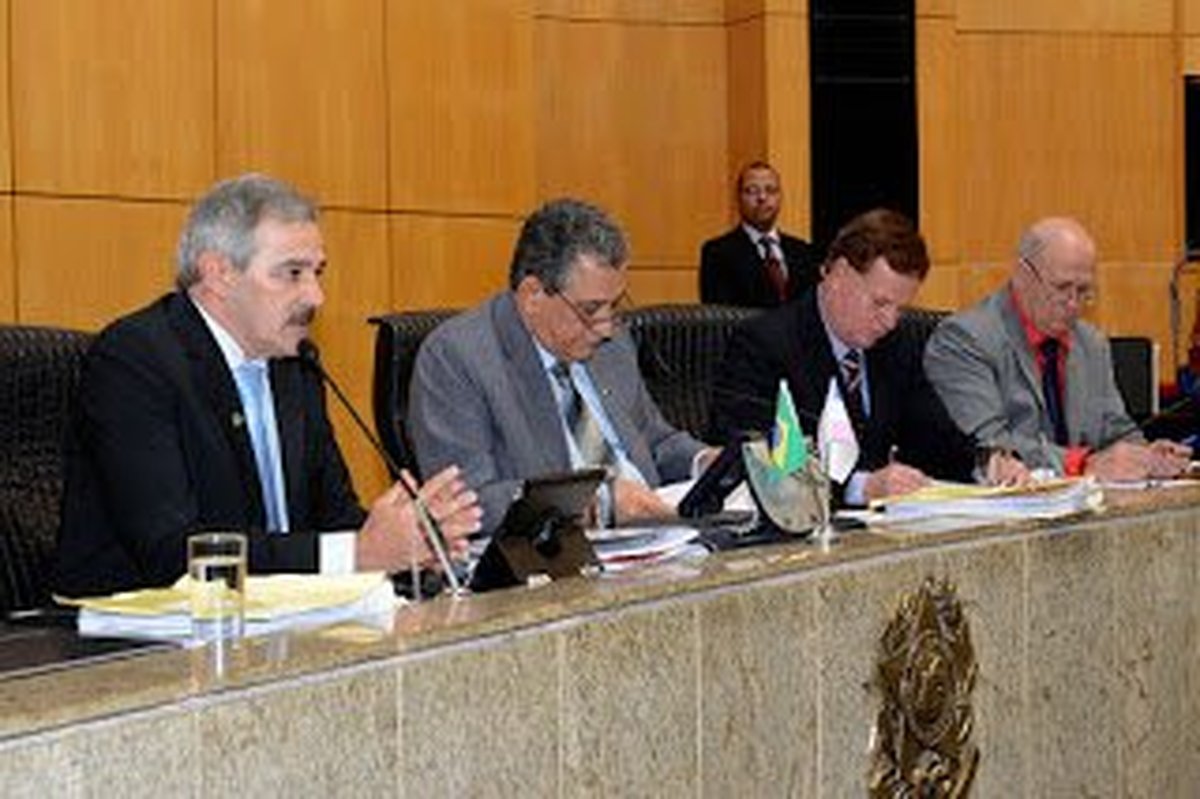 PREVALECE RESPEITO ÀS LEIS E À CIDADANIA: Tribunal de Justiça proíbe CPI da Sonegação de quebrar sigilo telefônico de delegado que mandou para a cadeia políticos acusados de corrupção