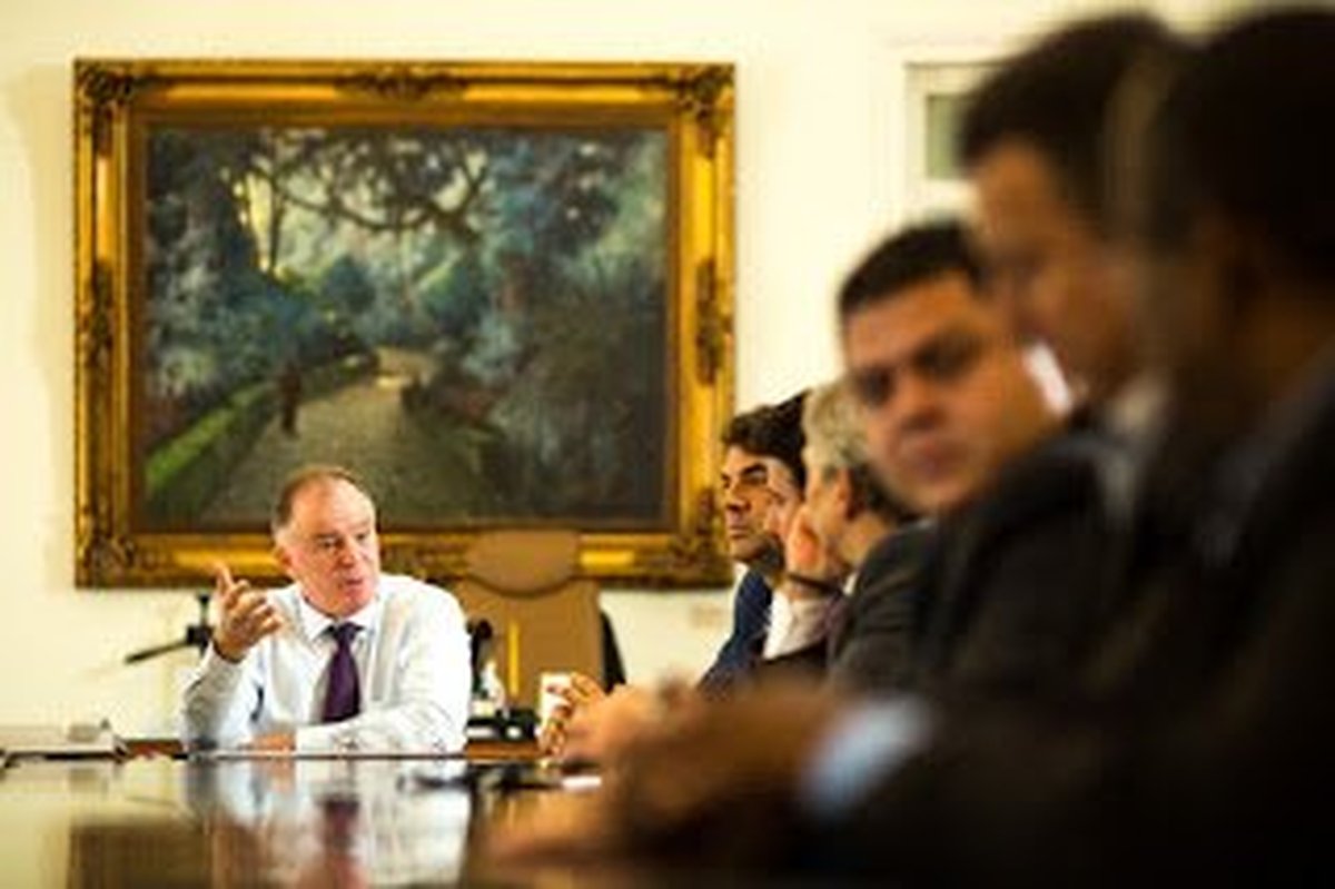 CASAGRANDE INICIOU NEGOCIAÇÕES COM A ESTATAL PARA UNIFICAÇÃO DOS CAMPOS DE PETRÓLEO E GÁS NO PARQUE DAS BALEIAS EM 2013: Espírito Santo pode receber R$ 14,8 bilhões da Petrobras