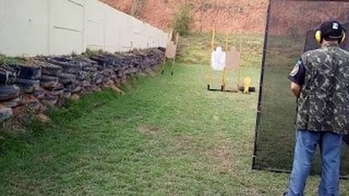 Liminar da Justiça Federal suspende norma do Exército que autoriza o porte de trânsito de arma de fogo municiada para desportistas em todo o Brasil
