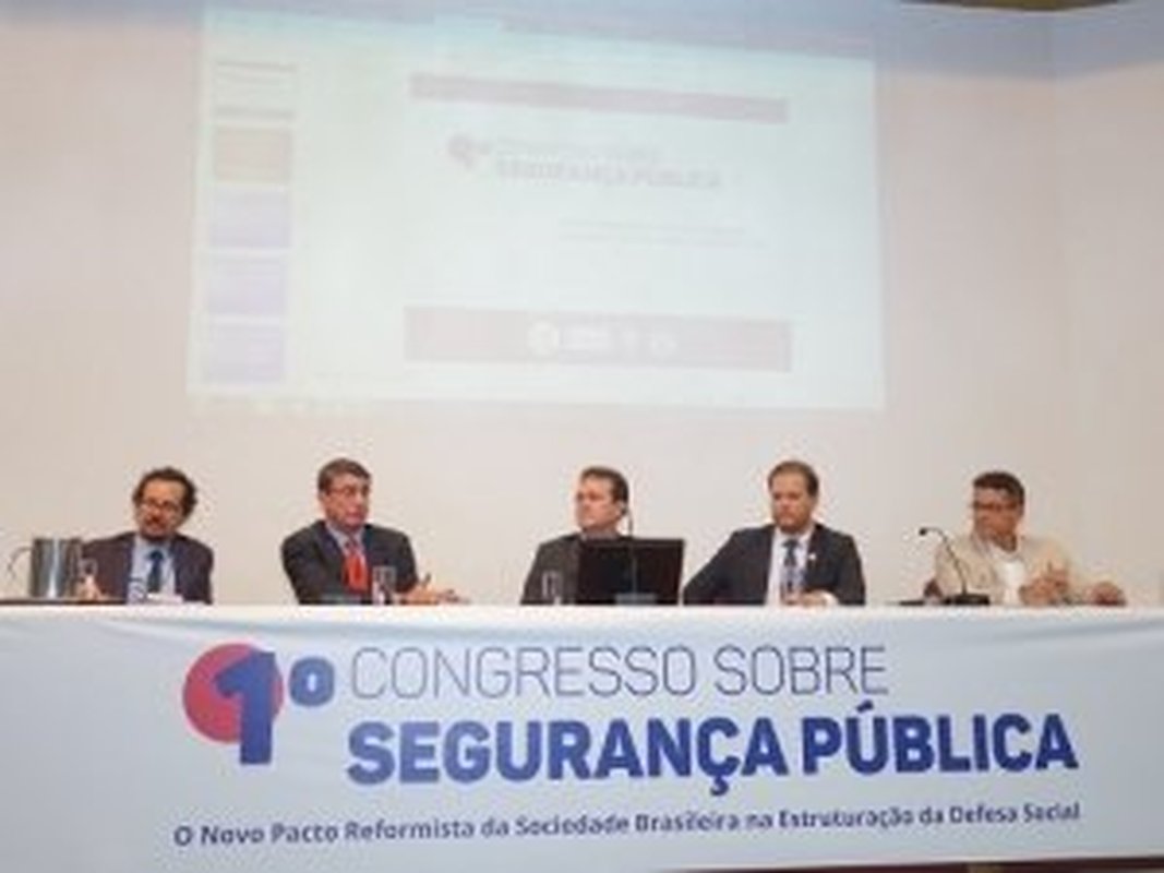 Congresso em Vitória defende novo modelo de investigação criminal