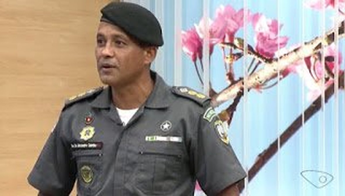 COMANDANTE DA PM DO SUL DO ESTADO DEFENDE PROTESTO REALIZADO POR FAMILIARES: "A minha panela está vazia, assim como a panela do cabo está vazia, o nosso salário está defasado"