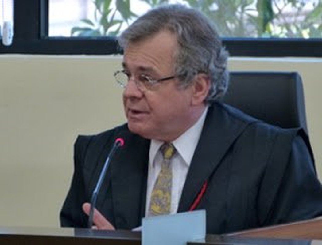 Morre William Couto, o desembargador que transformou a Escola da Magistratura do Espírito Santo no apêndice intelectual do Poder Judiciário
