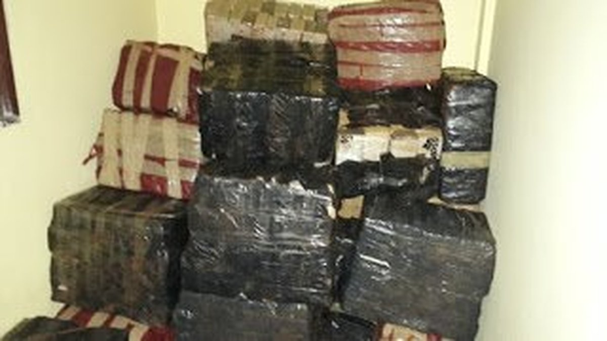 Operação da Diretoria de Inteligência da PM resulta na prisão de quatro suspeitos de tráfico e na apreensão de mais de uma tonelada de maconha no Espírito Santo