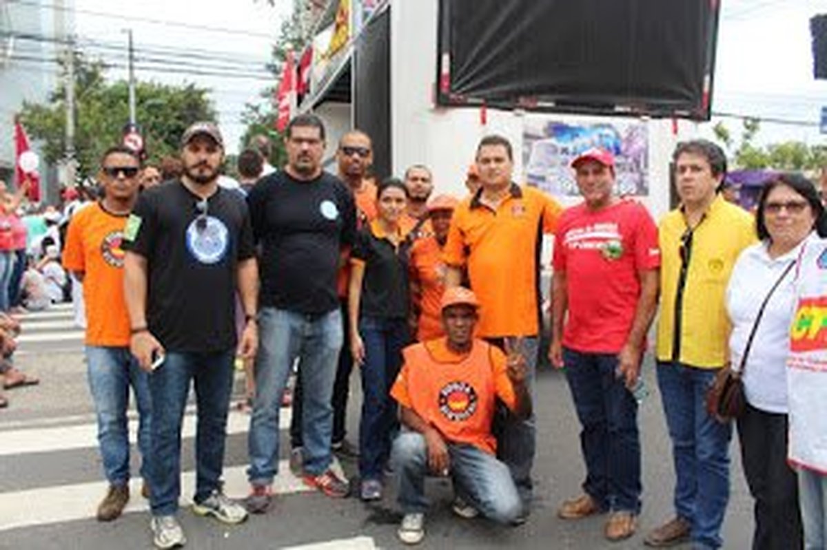 “OS DIREITOS DE TODOS OS TRABALHADORES ESTÃO SENDO AMEAÇADOS”, DIZ JORGE EMÍLIO: Policiais civis do Espírito Santo fazem protesto contra Reforma da Previdência e mudanças nas leis trabalhistas