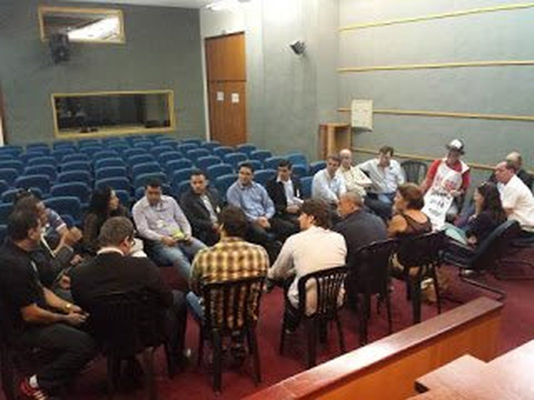 Entidades de classe dão prazo até 30 de junho para governo Hartung se posicionar sobre reajuste anual dos servidores públicos