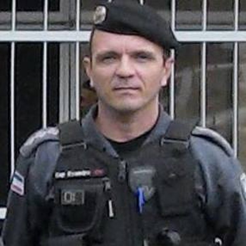 JUSTIÇA MILITAR CONDENA O PRIMEIRO PM POR CONTA DO MOVIMENTO DE FEVEREIRO DE 2017 NO ESPÍRITO SANTO: Capitão Evandro pega dois anos de reclusão