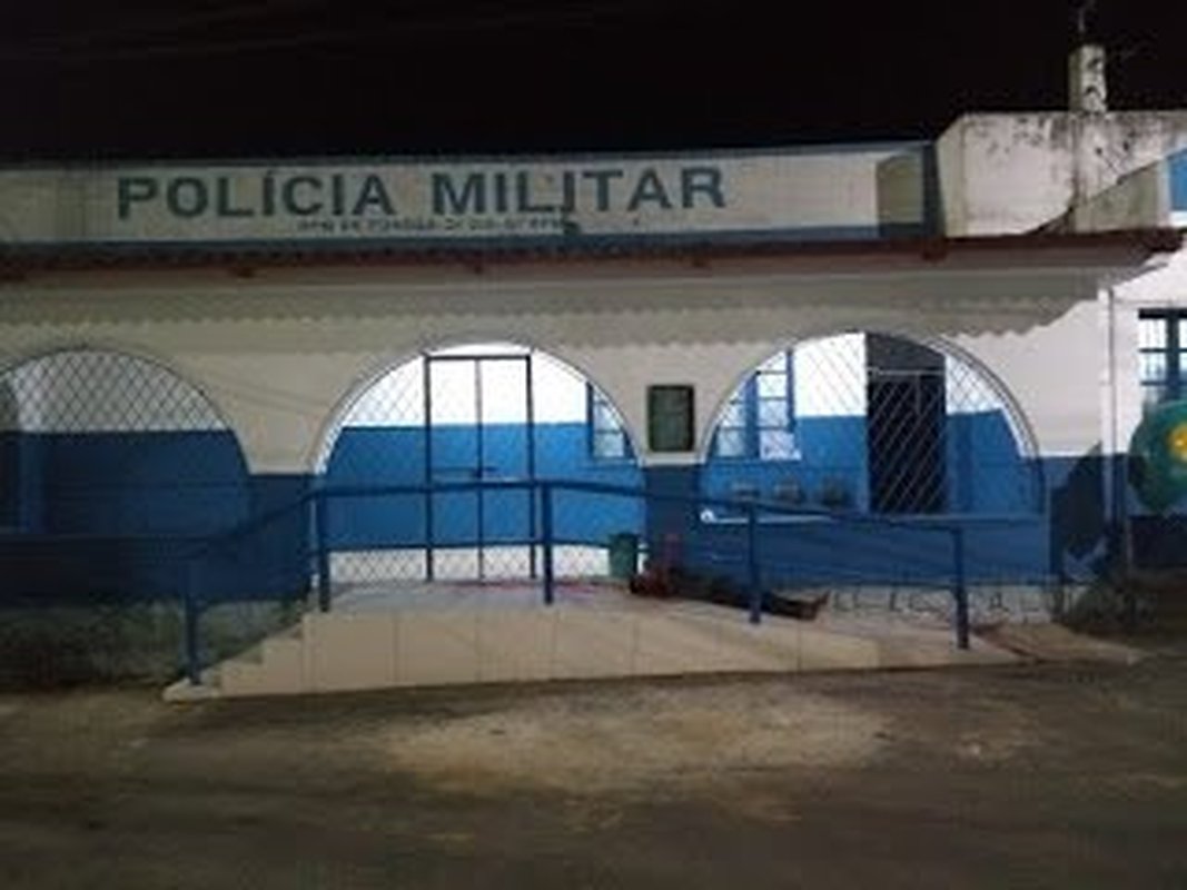 Policiais militares são investigados pela acusação de dormir em serviço e negar socorro a morador agredido em Fundão