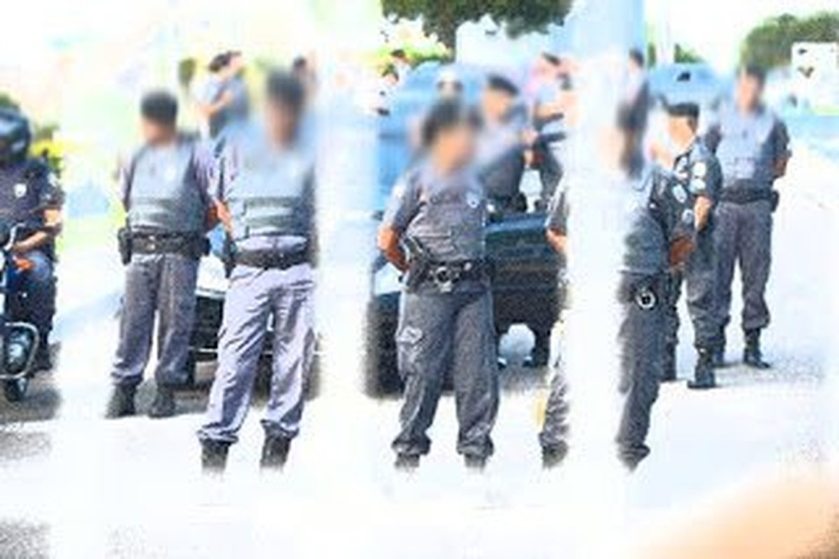 UM ANO DEPOIS DO ESTOURO DA MAIOR CRISE DA SEGURANÇA PÚBLICA CAPIXABA: Policiais militares trabalham encurralados e sem treinamento, usam munição vencida e ficam sem reajuste salarial