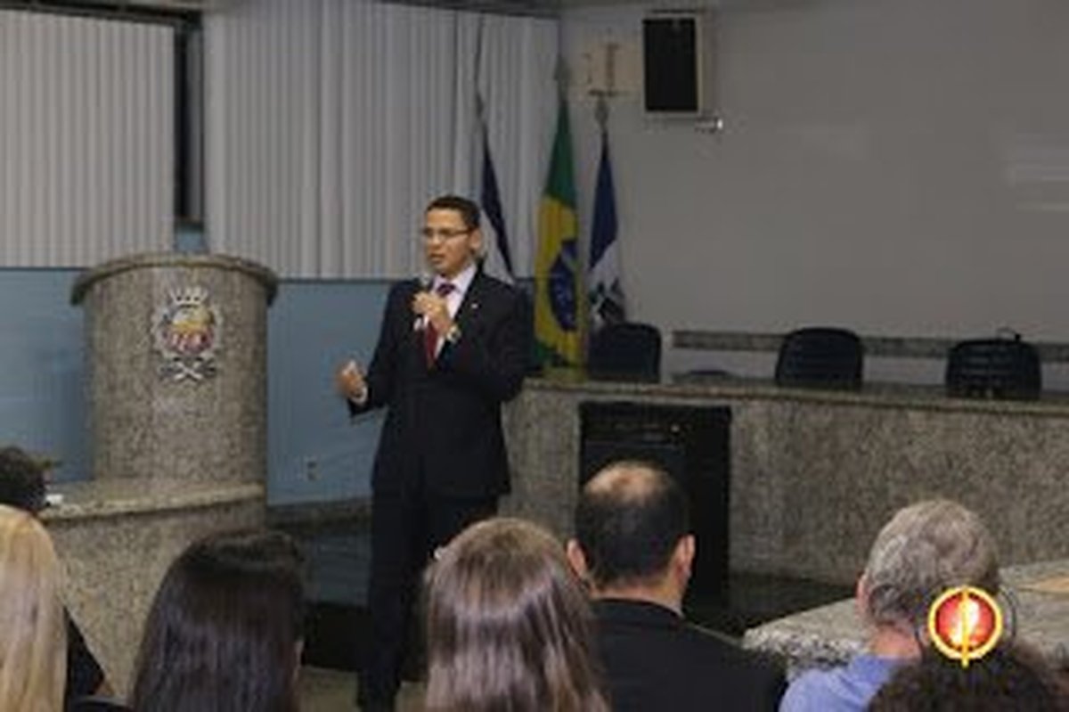 Promotor de Justiça do Espírito Santo quer que indenização a condenados pela Justiça sirva para pagar vítimas