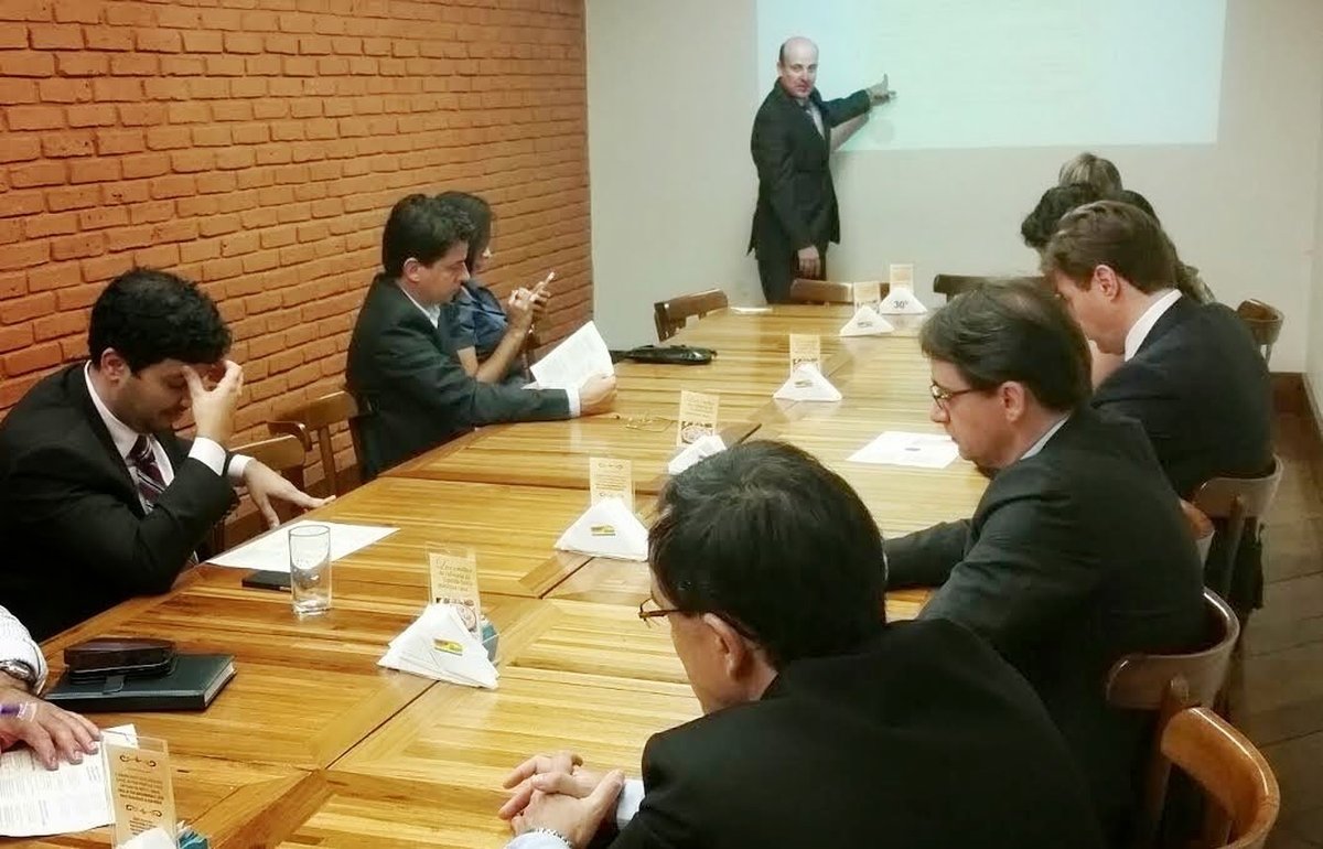 DELEGADOS FEDERAIS LANÇAM PACOTE ANTICORRUPÇÃO NO ESPÍRITO SANTO E APRESENTAM CAMPANHA POR MAIS AUTONOMIA: Federal tem 150 inquéritos abertos para investigar corrupção no Estado