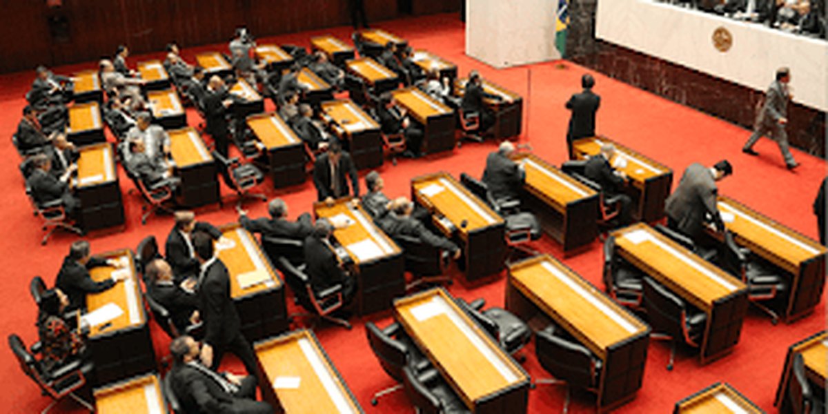 SÓ O ESPÍRITO SANTO AINDA NÃO SE MODERNIZOU: Assembleia Legislativa derruba veto do governador e PM de Minas já pode confeccionar Termo Circunstanciado