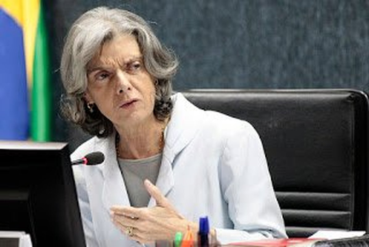 MAGISTRADOS VIRARAM ALVO DE ATAQUES E TENTATIVAS DE CERCEAMENTO, DENUNCIA CÁRMEN LÚCIA: “Juiz sem independência não é juiz; é carimbador de despachos”, afirma presidente do STF
