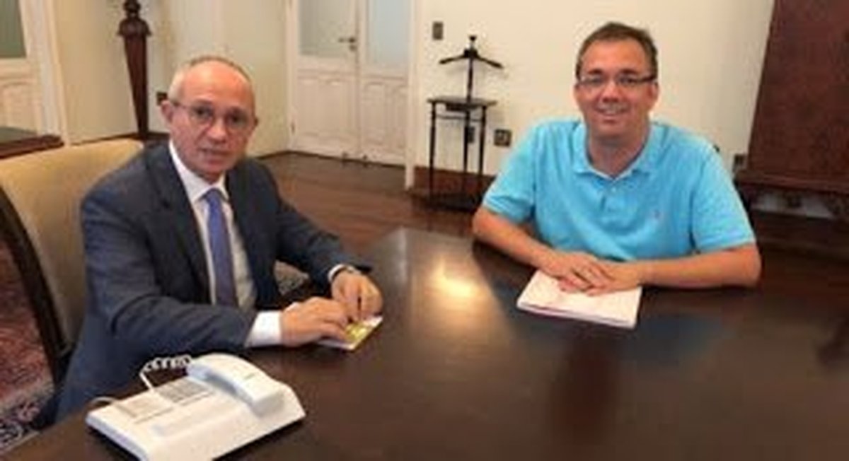 OCTACIANO NETO É ALVO DE DIVERSAS INVESTIGAÇÕES DO MINISTÉRIO PÚBLICO: Euclério Sampaio cobra  posicionamento da Findes sobre contratação do ex-homem forte do governo Hartung