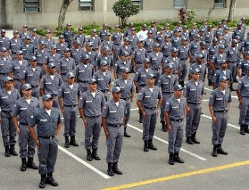Nova lei vai proibir policiais militares da ativa  trabalharem em outros órgãos públicos e na segurança pessoal de políticos e autoridades no Espírito Santo