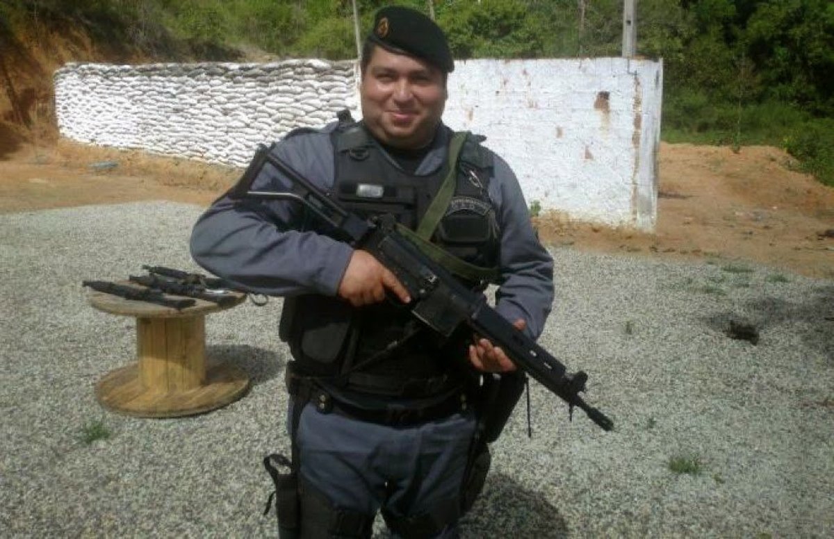 Comentários pejorativos e desrespeitosos no whatsapp sobre morte de policial militar em Linhares causam revolta