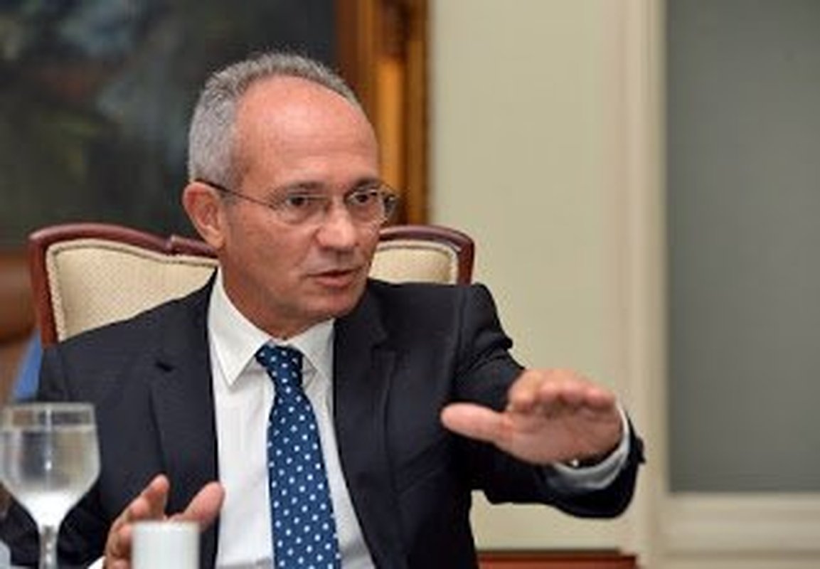 Em artigo publicado na Folha de São Paulo, governador Paulo Hartung diz que responsabilidade social depende da austeridade fiscal