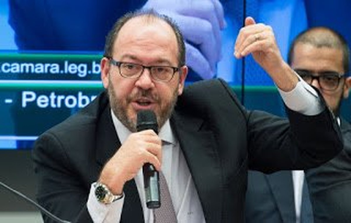 Condenado a mais de 15 anos de prisão, executivo da Camargo Correa relata como funcionava distribuição de propina para construção da sede da Petrobras em Vitória