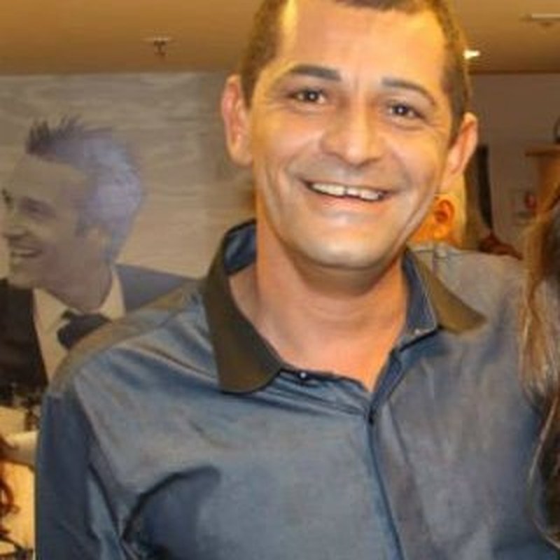CABELEIREIRO ACUSADO DE DAR GOLPES NA GRANDE VITÓRIA VIRA VÍTIMA EM PROCESSO NA JUSTIÇA DO TRABALHO: Pierre Castillo vai ter audiência no dia 31 deste mês no Fórum do Parque Moscoso