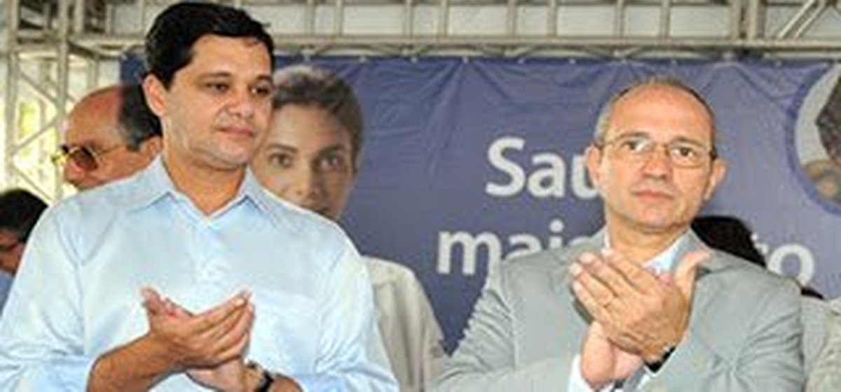 Hartung faz Ricardo Ferraço sangrar de novo, mas desta vez senador vai dizer “não” ao governador e recusar convite para disputar o governo do Espírito Santo