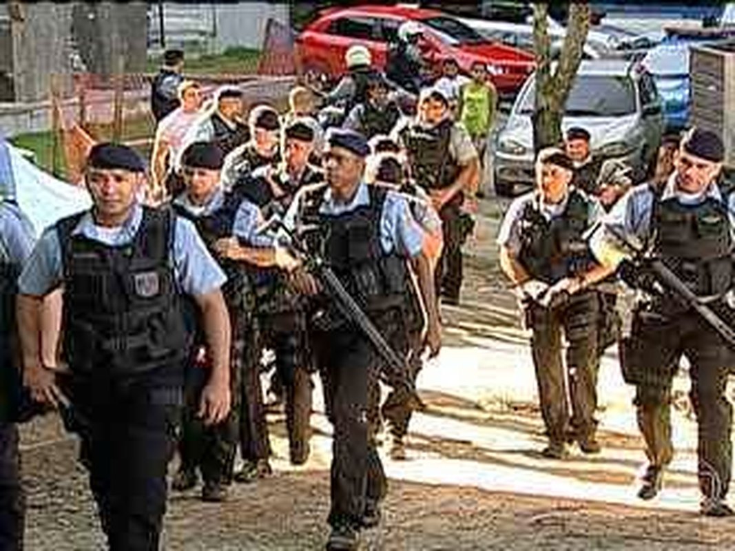 Policiais militares do Rio terão avaliações individuais para serem promovidos e soldado com curso superior poderá ter acesso ao Quadro de Oficiais Combatentes e chegar a coronel