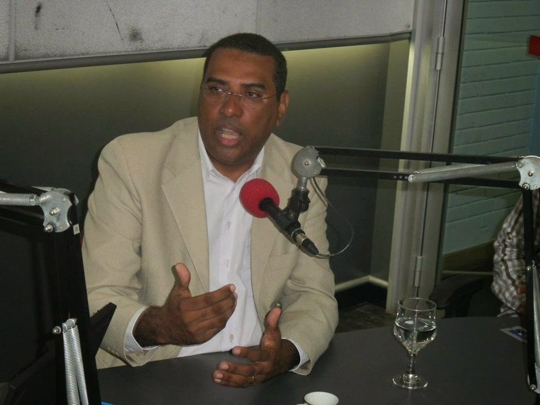 Candidato do PT elogia Estado Presente e defende a criação de uma Divisão de Tóxicos e Entorpecentes na Polícia Civil