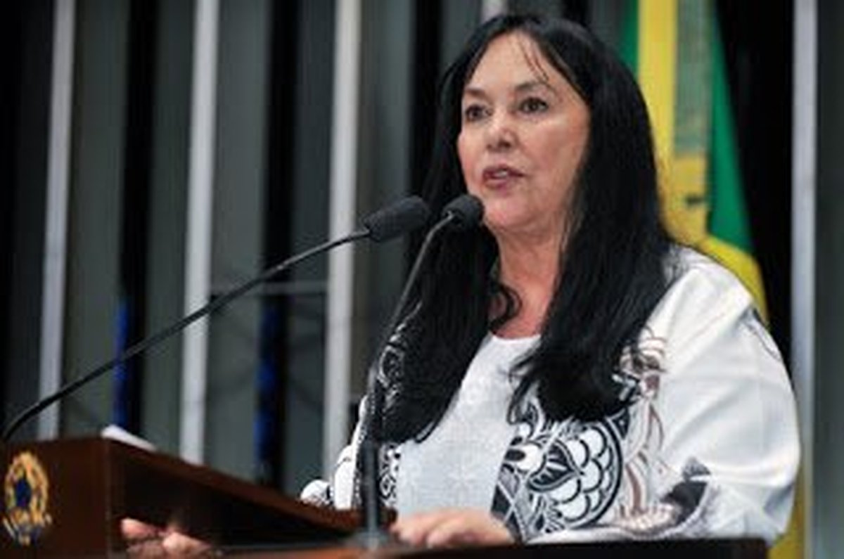 Senadora Rose de Freitas apoia impeachment de Dilma, mas tem 10 ‘afilhados’ trabalhando em cargos comissionados na Codesa
