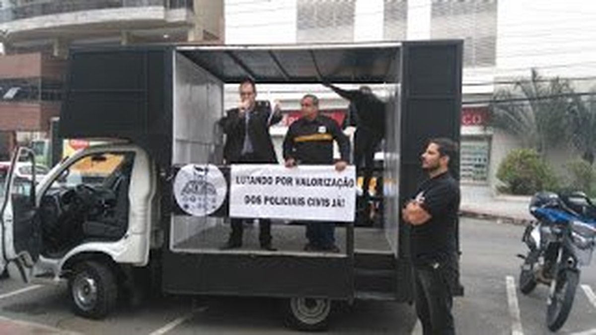 ATÉ POLICIAIS MILITARES PODEM SER AUTUADOS EM CASO DE REALIZAR PRISÃO ILEGAL: Entidades de classe lançam ‘Cartilha da Operação Cumpra-se a Lei’ e ameaçam punir policiais civis que recusarem o cumprime