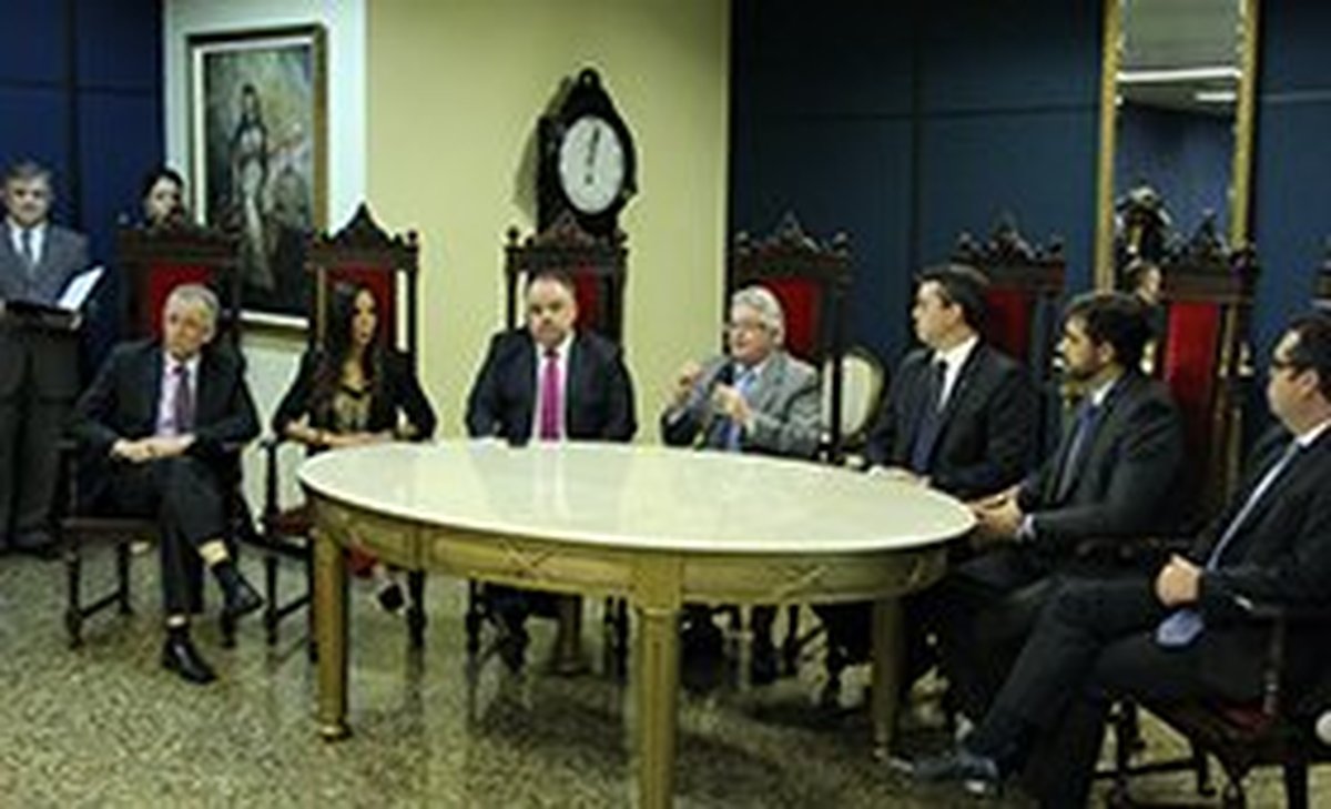 Em um mês, ‘Audiência de Custódia’ libertou 317 pessoas autuados em flagrante e economizou R$ 1 milhão para o Estado