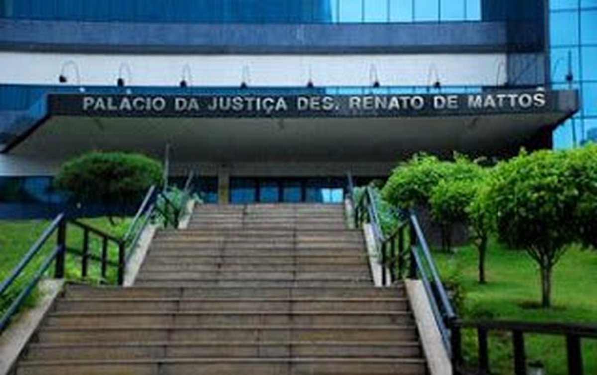 MAIS UMA VITÓRIA DO DEPARTAMENTO JURÍDICO DO SINDIPOL: Tribunal de Justiça proíbe governo do Estado a continuar reduzindo salário do delegado Josafá da Silva e de mais quatro policiais civis