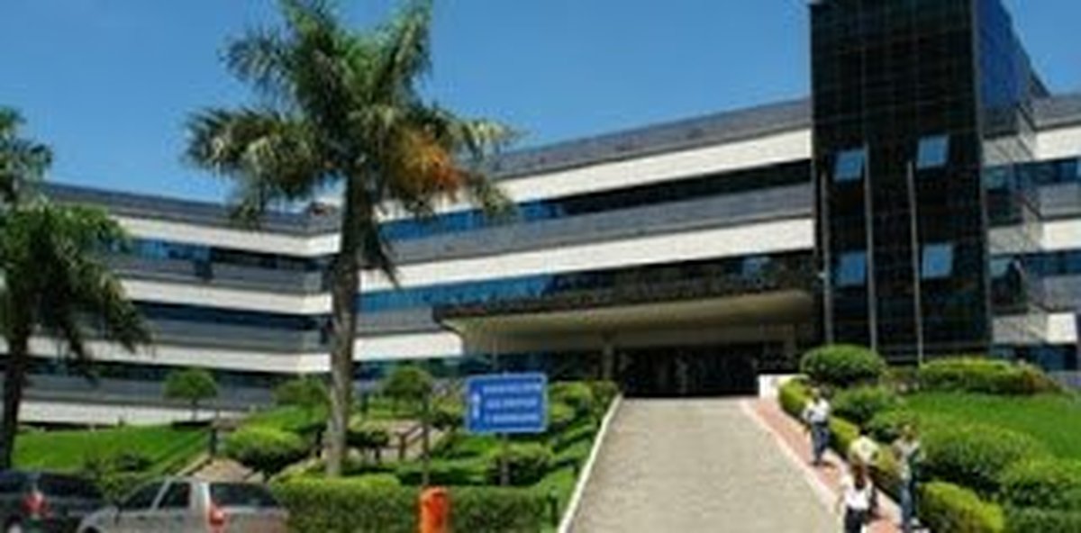 ALESSANDRO MARIN E MAIS TRÊS POLICIAIS TAMBÉM TERÃO DE SER EXPULSOS DA PM: Tribunal de Justiça condena a cinco anos de prisão o coronel acusado de torturar comerciante no Espírito Santo