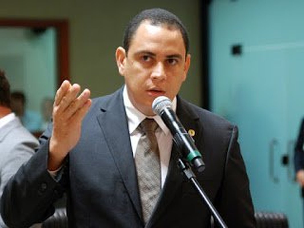 “NÃO HÁ NOS AUTOS ELEMENTOS APTOS A CONFIGURAR O LASTRO DOCUMENTAL MÍNIMO NECESSÁRIO PARA INICIAR A PERSECUTIO CRIMINIS IN JUDITIO, EM DESFAVOR DOS INVESTIGADOS”, DIZ MINISTÉRIO PÚBLICO: Tribunal de J