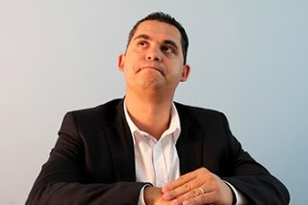 Prefeito de Viana, Gilson Daniel é detido com 41 mil reais em espécie dentro de carro da prefeitura